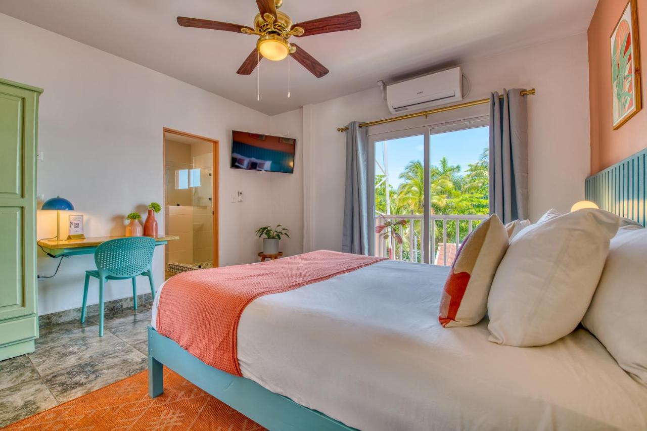 Bocas Paradise Hotel Бокас дел Торо Екстериор снимка