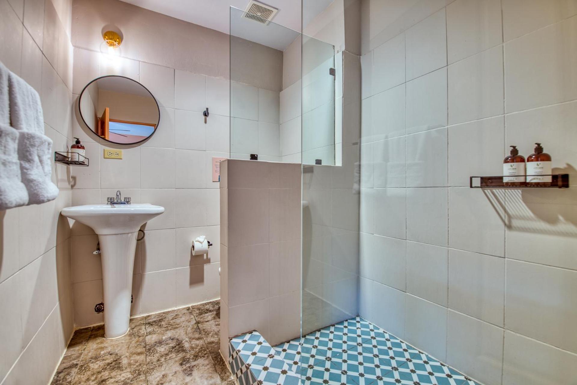 Bocas Paradise Hotel Бокас дел Торо Екстериор снимка